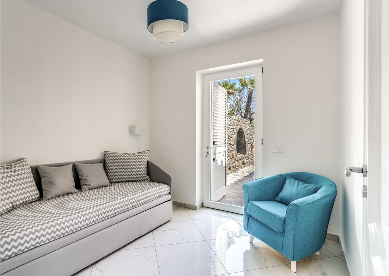 Villa Rusinella Minimalist Retreat With Sea Views Massa Lubrense Kültér fotó